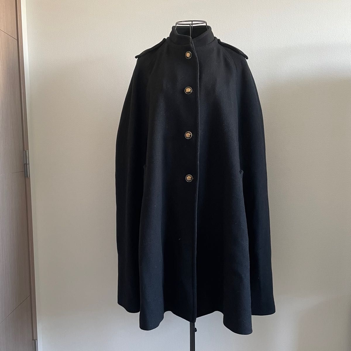 ZARA ポンチョコート ケープコート ブラック Mサイズ 9号 11号 ZARA ポンチョコート ケープコート ブラック Mサイズ 9号 11号