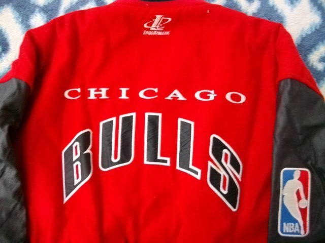 シカゴ ブルズ 袖革？レザー？ジャケット 極美品 L Chicago Bulls Logo Athletic製 NBA Michael Jordan マイケル ジョーダン