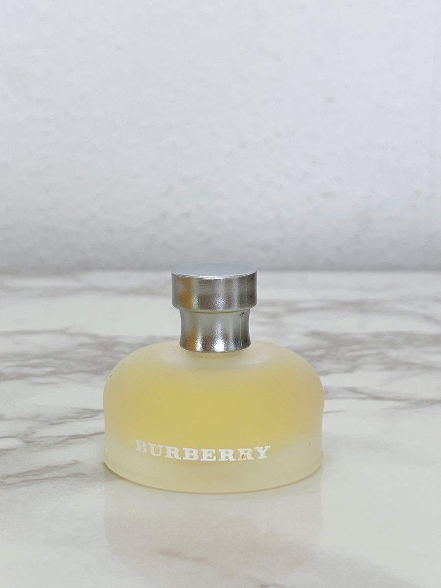 未使用　　バーバリー　Burberry ウィークエンド　フォーウーメン　5ml