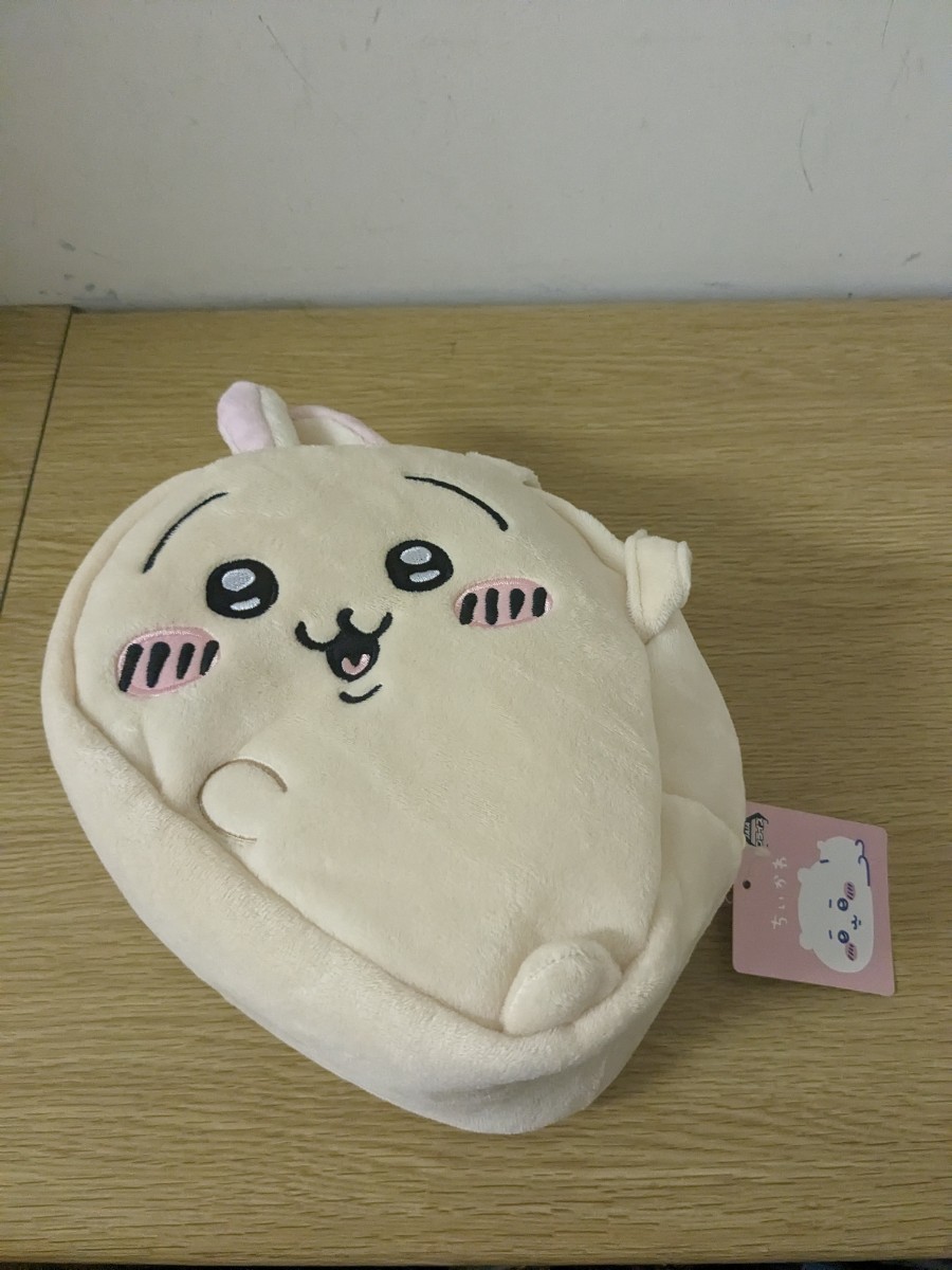 ちいかわ ふわふわバッグ　寝そべり　うさぎ 　約28cm　　非売品　タグ付　ぬいぐるみ　ナガノキャラクターズ　マスコット_画像1