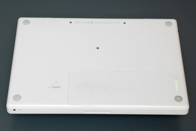 Apple MacBook 1.83GHz Core 2 Duo〈13.3_Late 2006_MA699J/A〉MacBook2,1 A1181 完動難あり品？●066_画像7