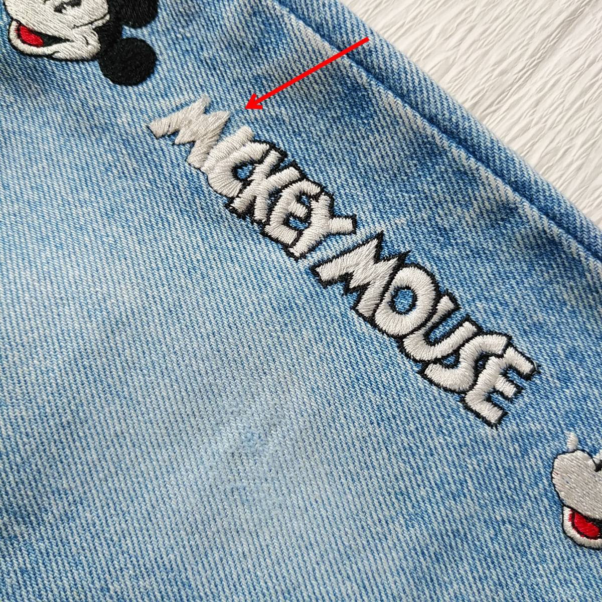POPINS ディズニー ミッキー 刺繍 ペイント ビンテージジーンズ POPINS ディズニー ミッキー 刺繍 ペイント ビンテージジーンズ
