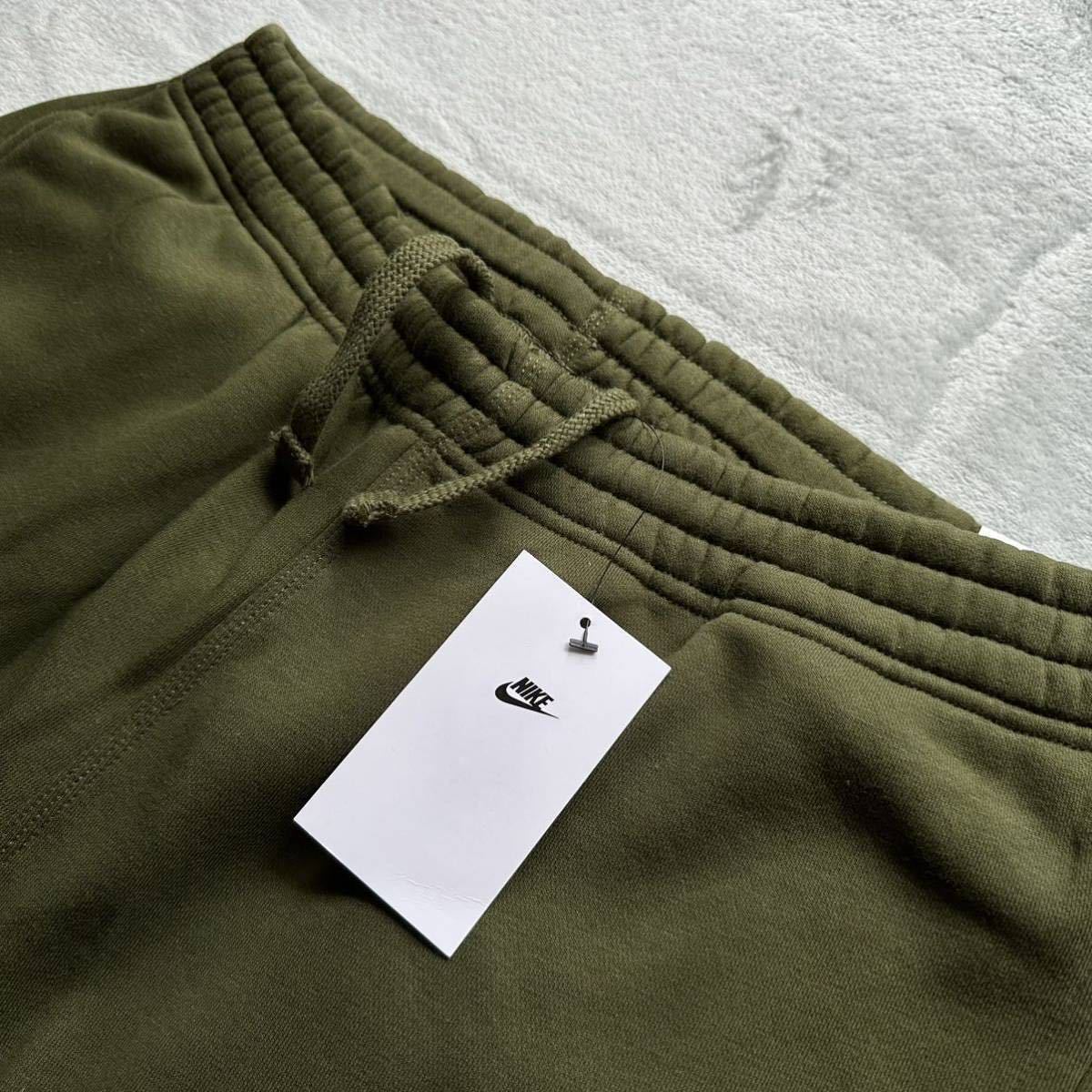 格安送料 Lサイズ 新品 NIKE ナイキ スウェットパンツ カーキ 格安送料 Lサイズ 新品 NIKE ナイキ スウェットパンツ カーキ
