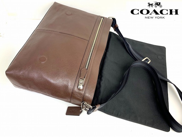 極美品 送料無料 人気モデル コーチ メンズ COACH チャールズ 極美品 送料無料 人気モデル コーチ メンズ COACH チャールズ