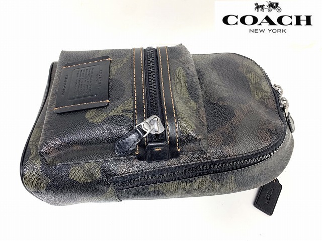 美品★送料無料★レアモデル コーチ メンズ COACH アカデミーパック シグネチャー ワイルド ビースト ボディバッグ ショルダー