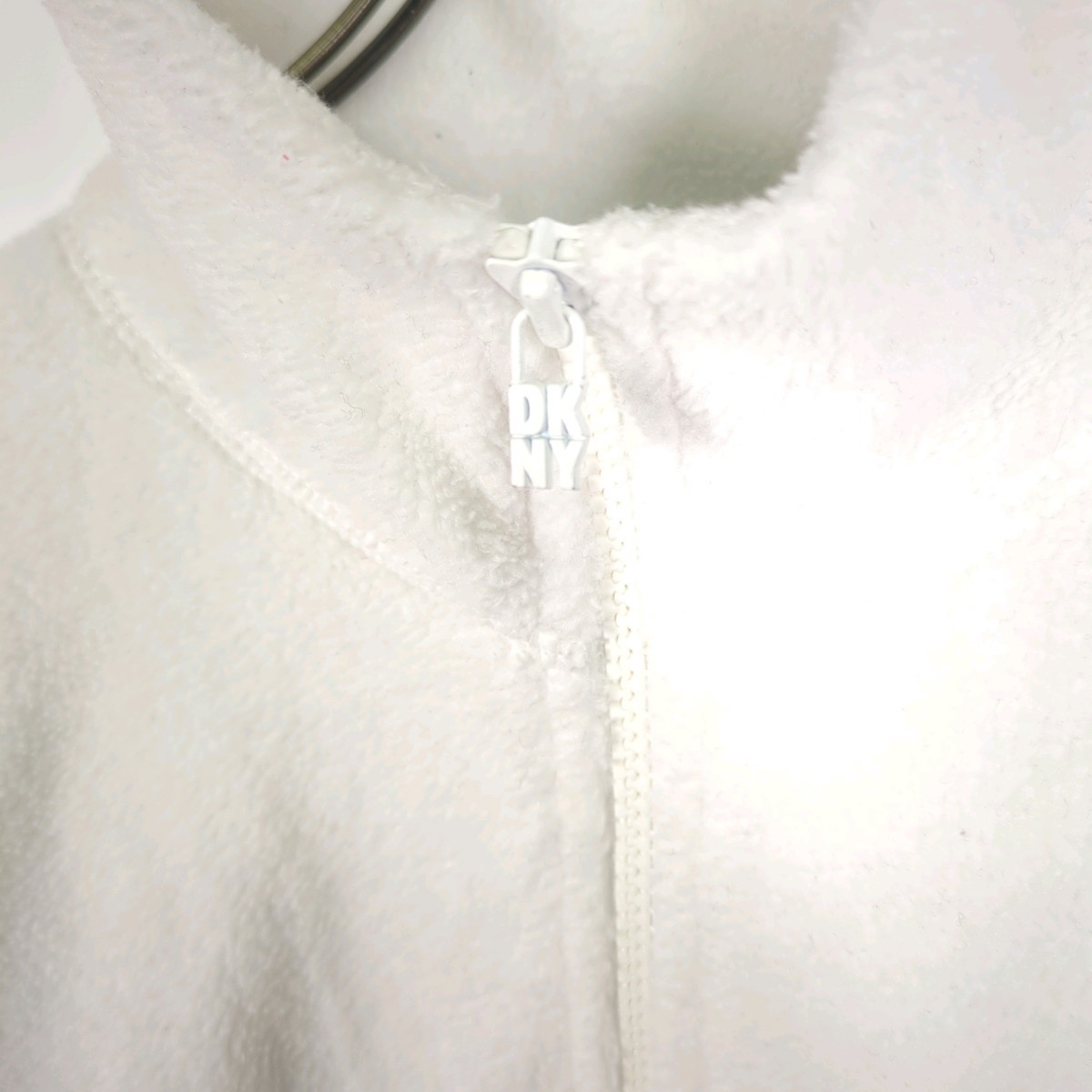 L DKNY ダナキャランニューヨーク フリース ハーフジップ ホワイト 長袖 リユース ultramto sw0356_画像4
