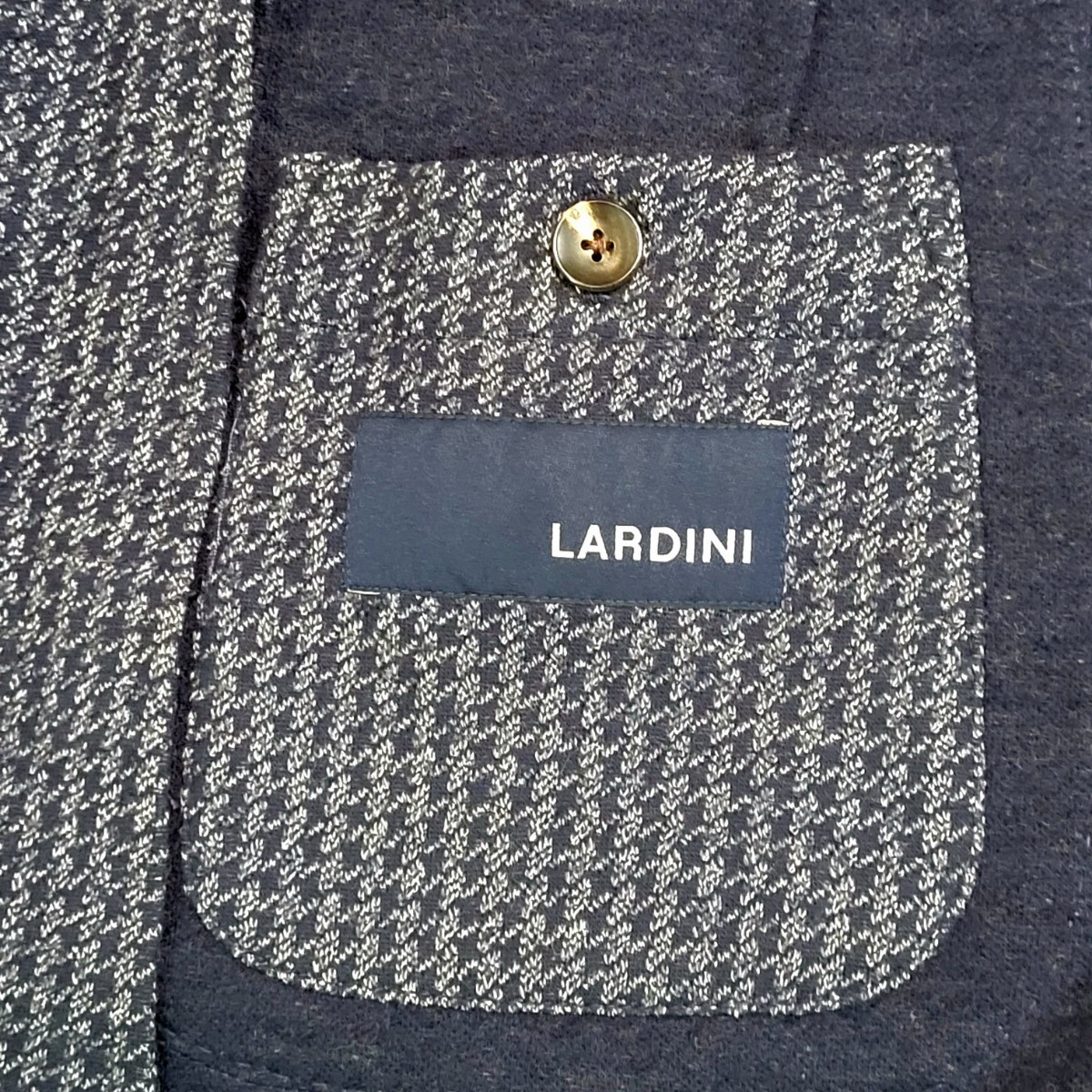 【極美品】超高級 ラルディーニ 秋冬起毛フランネル 46 M ハンガー付き 千鳥 LARDINI テーラードジャケット スーツネクタイ革靴に○ 44_画像3