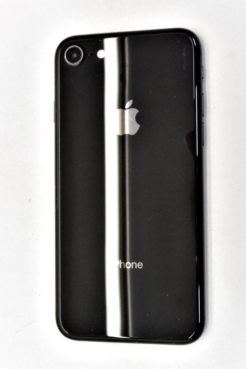 100％安い Gray Space iOS16.5.1 64GB iPhone8 Apple SIMロック解除済