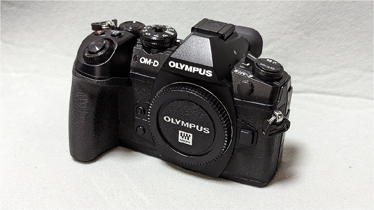 25%OFF】 1円スタート 売切り OM-D E-M1 MarkII ボディ 送料無料 黒