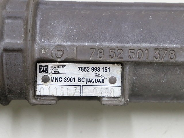 * Jaguar XK/XK8 X100 98 year JEDC hydraulic type steering rack & Pinion MNC3901BC ( stock No:A36486) (6497)