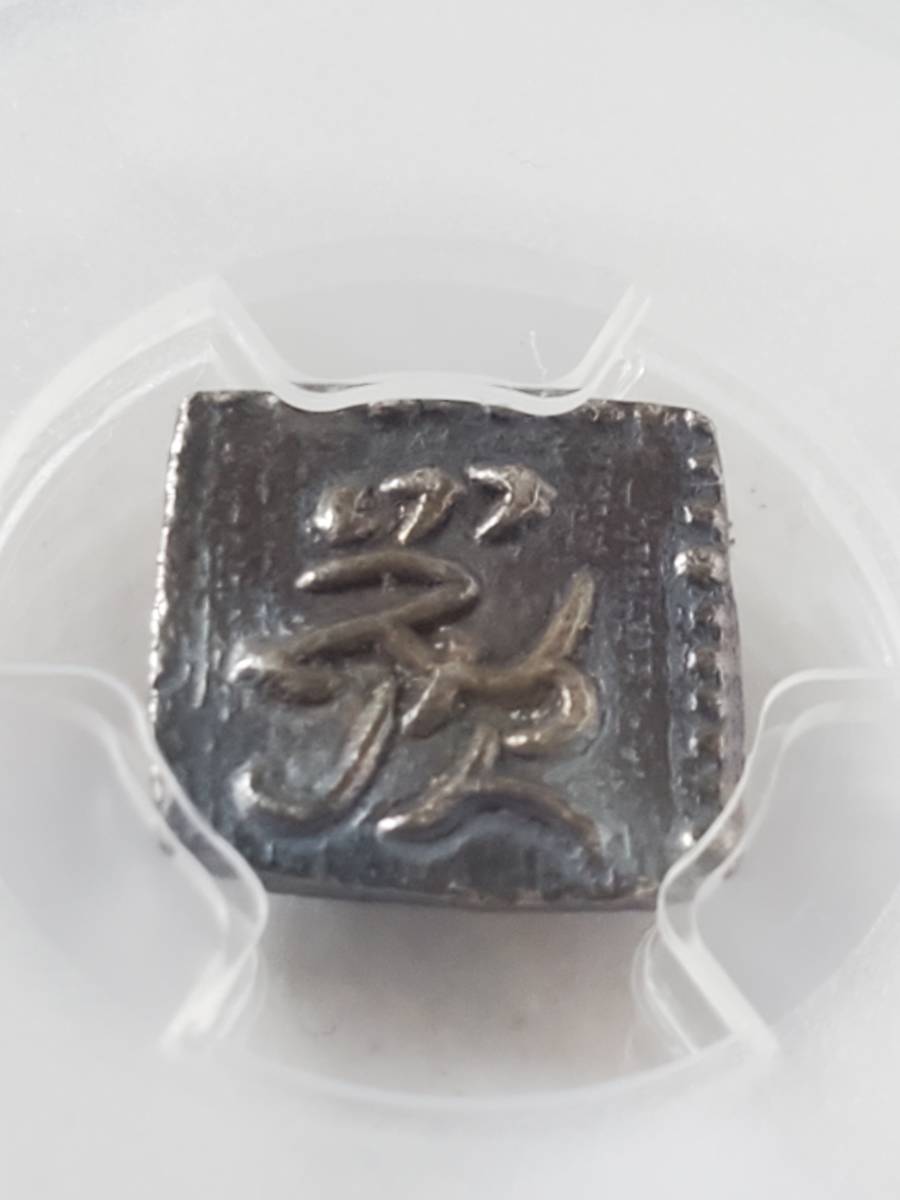 ●コイン● 1824-32 金貨 文政一朱判金 AU 55_画像5