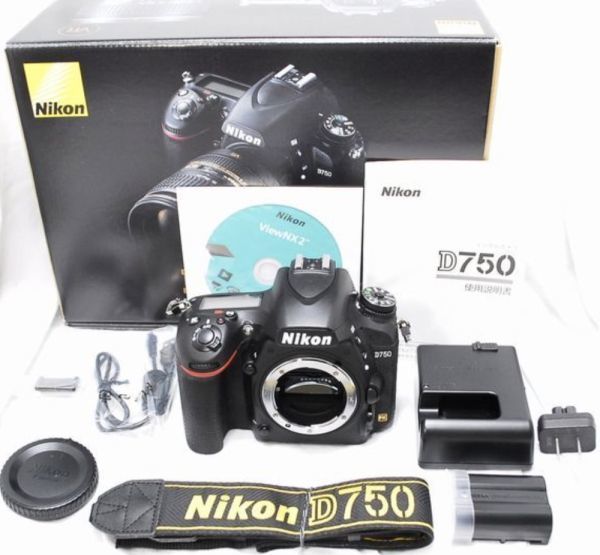 大人女性の シャッター1.3万回 貴重 動作OK 良品 箱付 D750 Nikon 送料