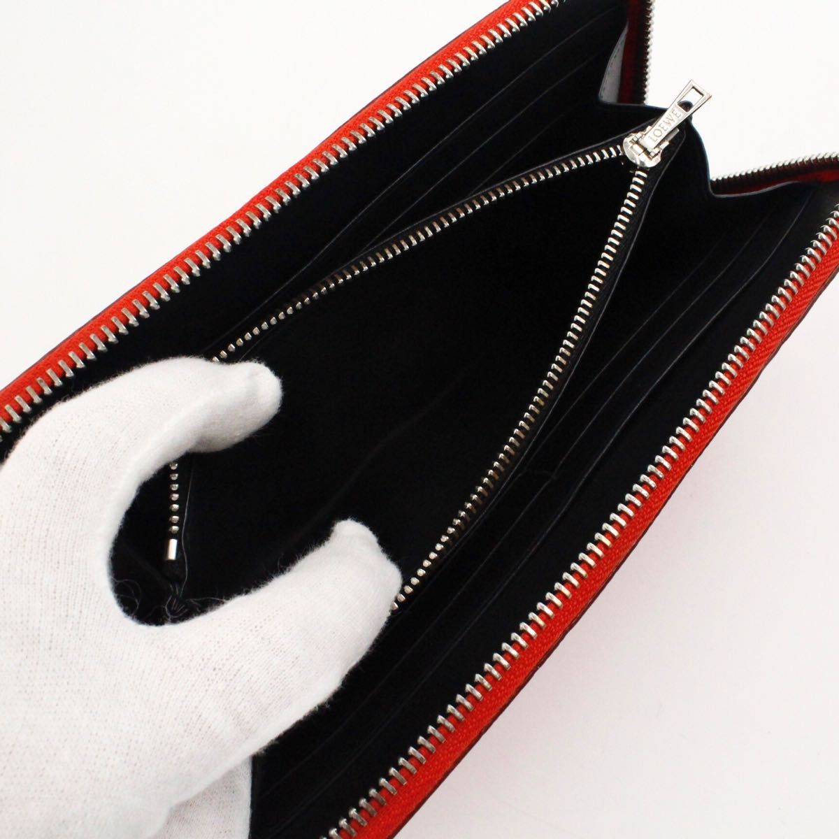 美品・レア 」ロエベ LOEWE 長財布 バイカラー アナグラム ワン 美品・レア 」ロエベ LOEWE 長財布 バイカラー アナグラム ワン