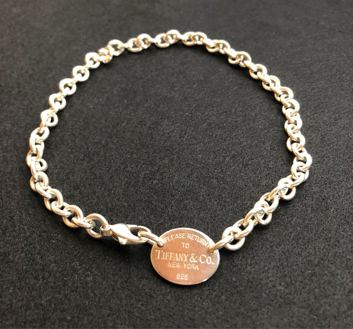 Tiffany&Co ティファニー リターントゥ オーバル プレート Tiffany&Co ティファニー リターントゥ オーバル プレート
