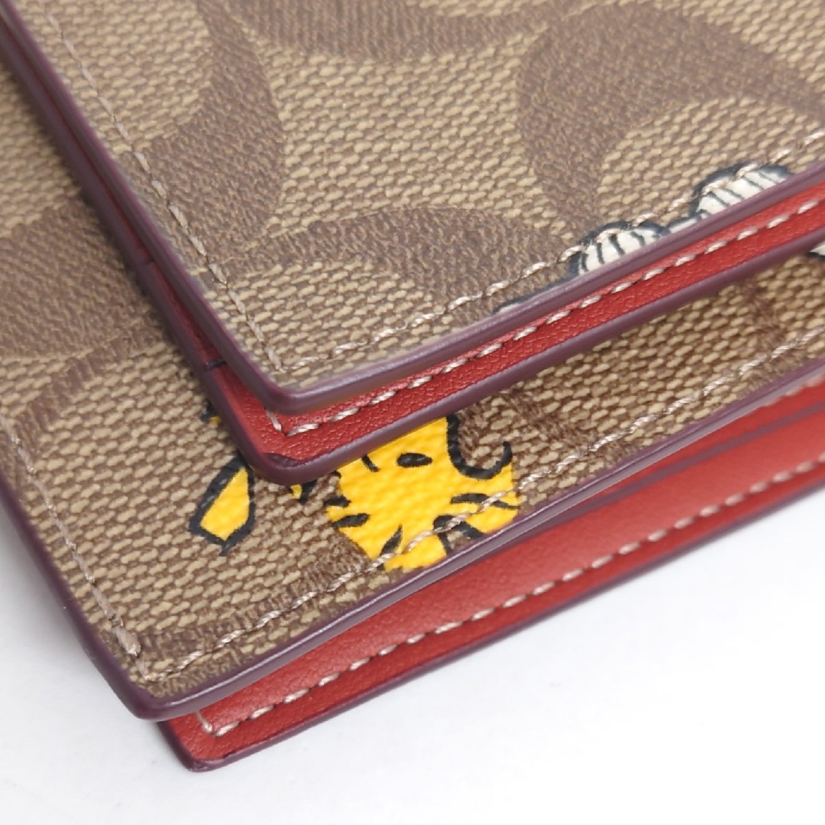 【77】COACH×PEANUTS 2点セット スヌーピー財布 二つ折り コーチ C4591 メンズ レディース コラボ 稀少 シグネチャー レザー_画像3