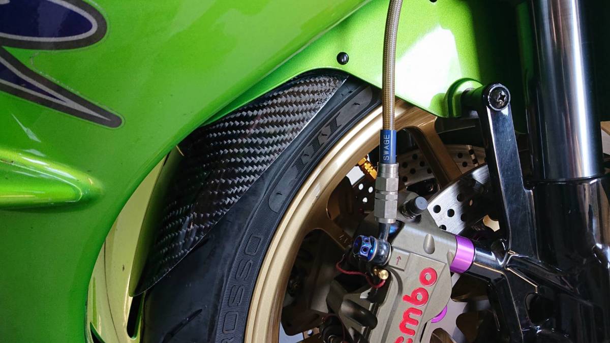 ZX-12R　フロントフェンダー エクステンダー　綾織カーボン_参考画像