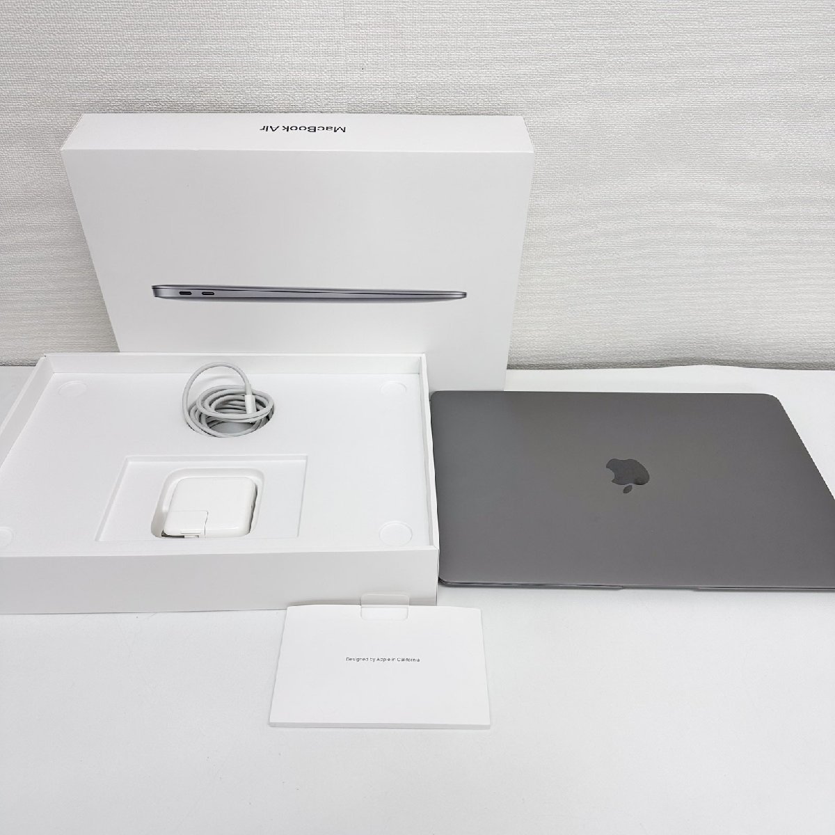 アップル Apple ノートパソコン MacBook Air 13-inch Core i3 8GB 256GB MWTJ2J/A 充放電回数 5 中古 初期化済 [質イコー]_画像2