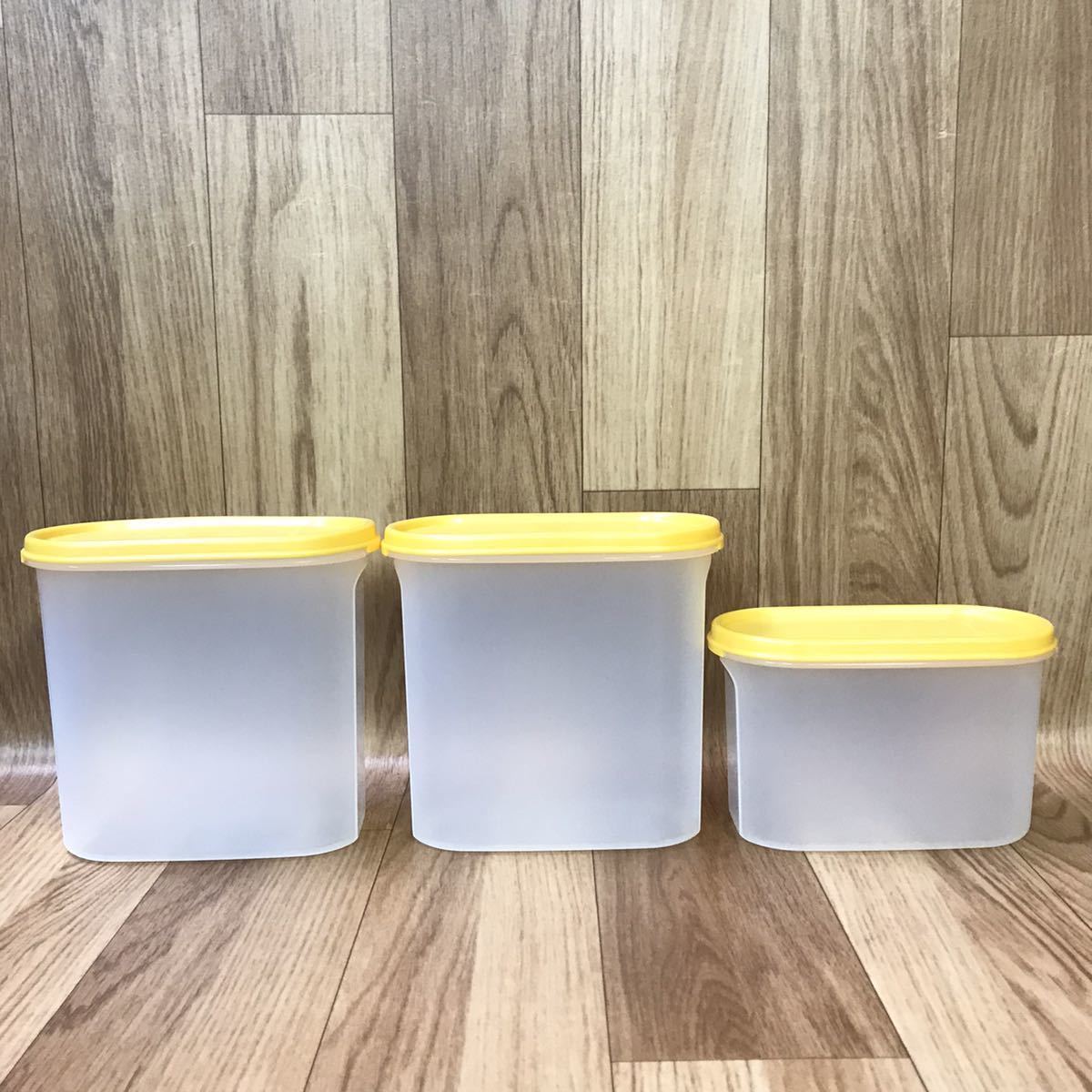 送料無料 未使用品 Tupperware タッパーウェア MM 楕円 1.7l x 2 送料無料 未使用品 Tupperware タッパーウェア MM 楕円 1.7l x 2