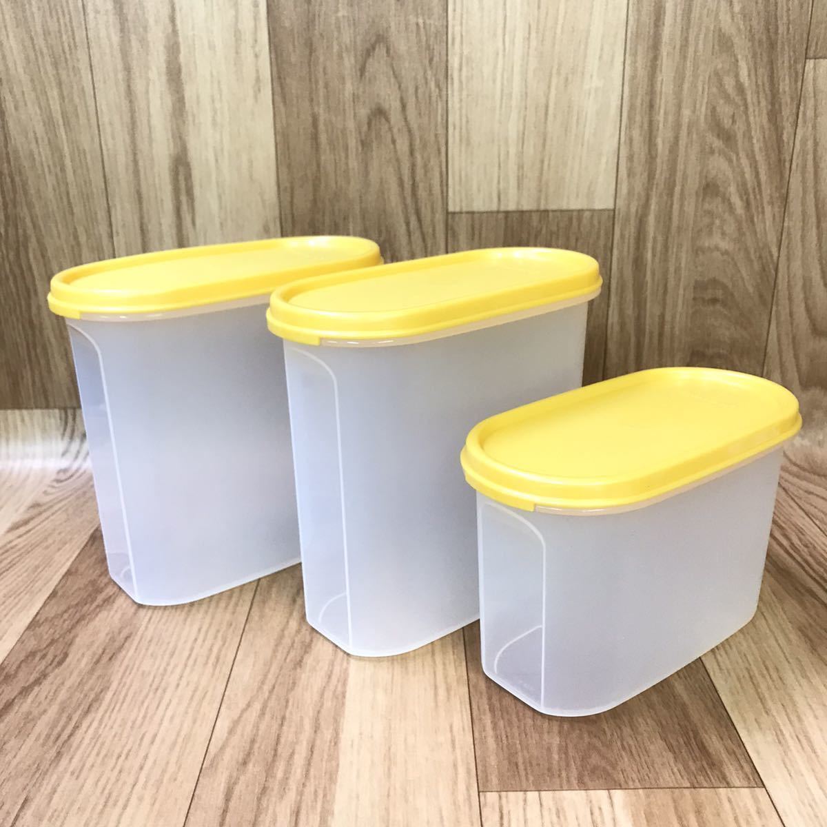 送料無料 未使用品 Tupperware タッパーウェア MM 楕円 1.7l x 2 送料無料 未使用品 Tupperware タッパーウェア MM 楕円 1.7l x 2