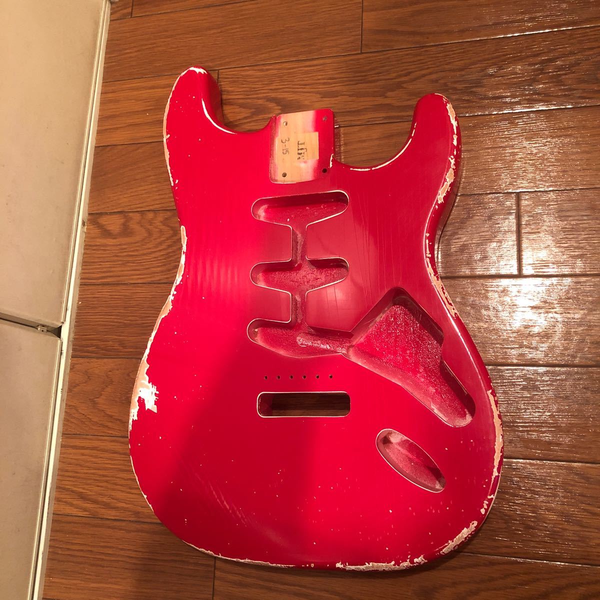 　MJT Relic Stratocaster Body // ストラトボディ ダコタレッド レリック加工 新品未使用 //_画像1