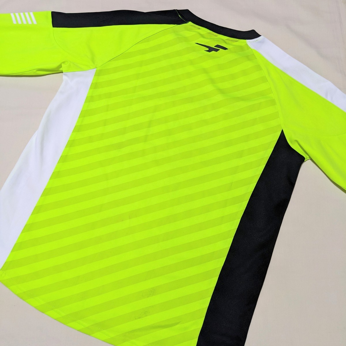 +AX15 FINTA フィンタ メンズ L 長袖 Tシャツ カットソー イエロー スポーツ ウェア サッカー トレーニングの画像3