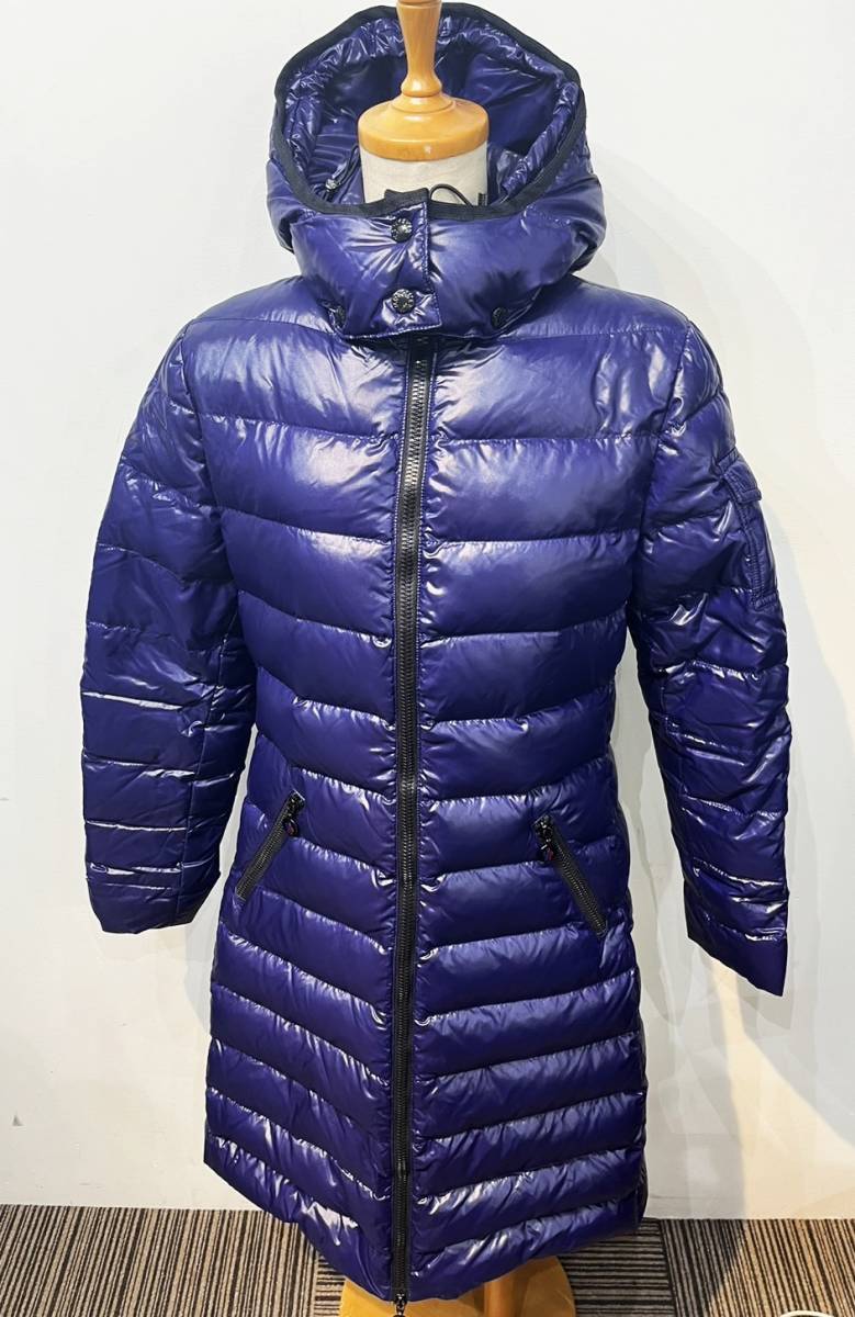 美品　モンクレール　Moncler　モカ　Moka　ダウンコート　サイズ1　パープル MOKA GIUBBOTTO MOKA JACKET レディース_画像1