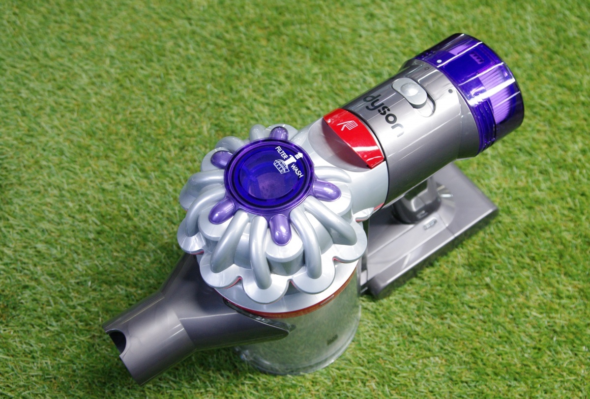 Dyson V7 Advanced SV37 ダイソン 掃除機 サイクロン式 スティック