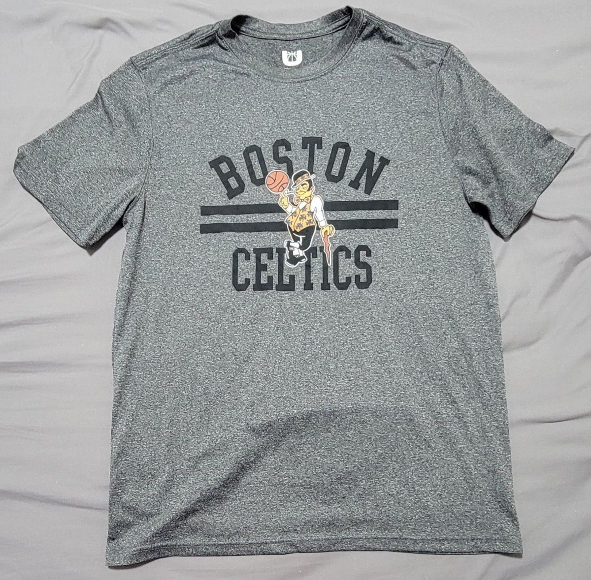 ボストンセルティックス　Tシャツ　Boston celtics　nba