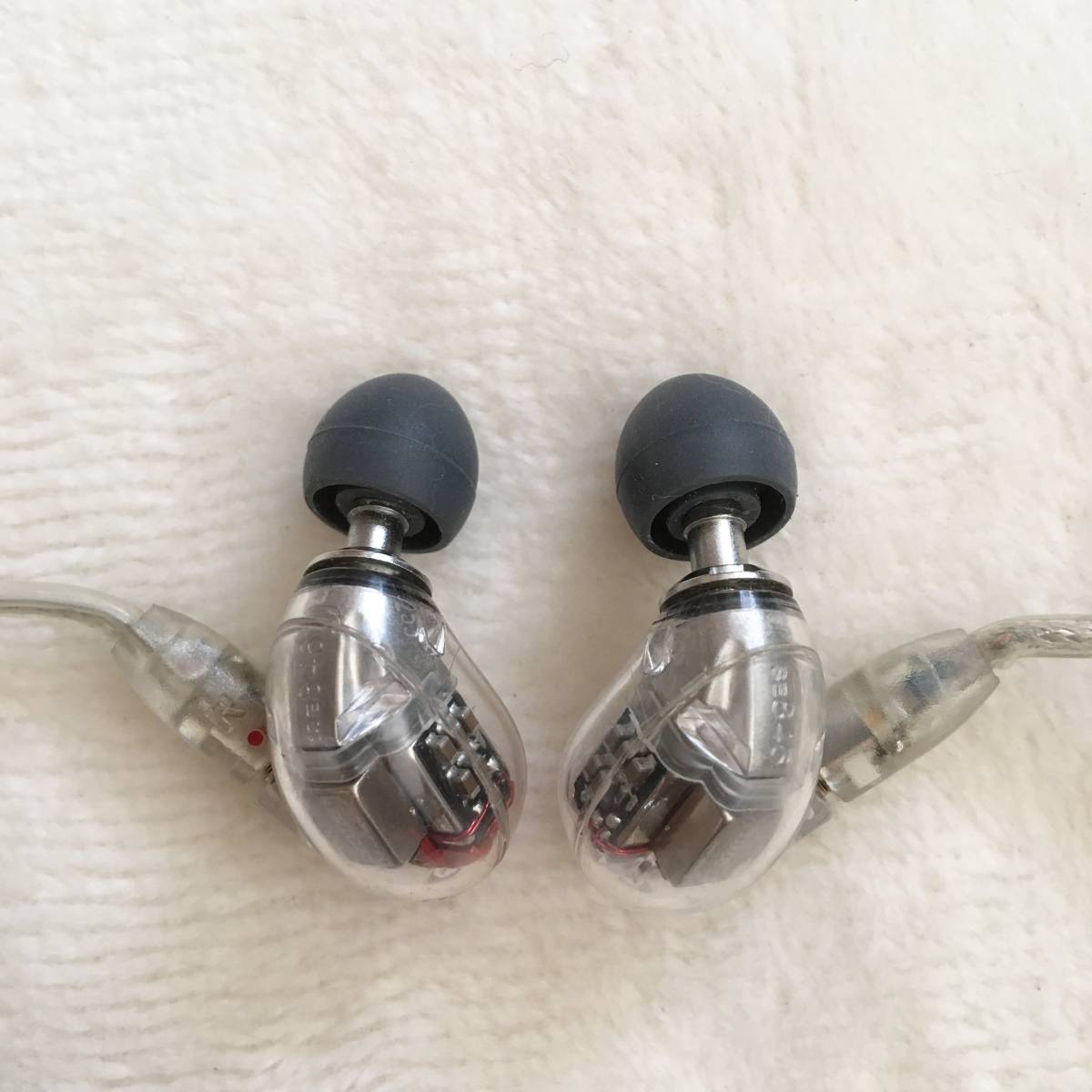 SHURE Sure SE 846 CL - A帶透明盒二手美容品免費送貨豪華耳機 原文:SHURE シュア SE846CL-A クリア 箱付き 中古美品 送料無料 高級イヤホン