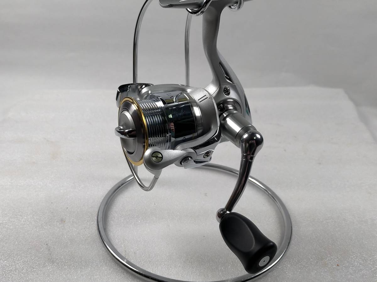 流行に DAIWA ダイワ 09 △WS893 スピニングリール 5000 Catalina