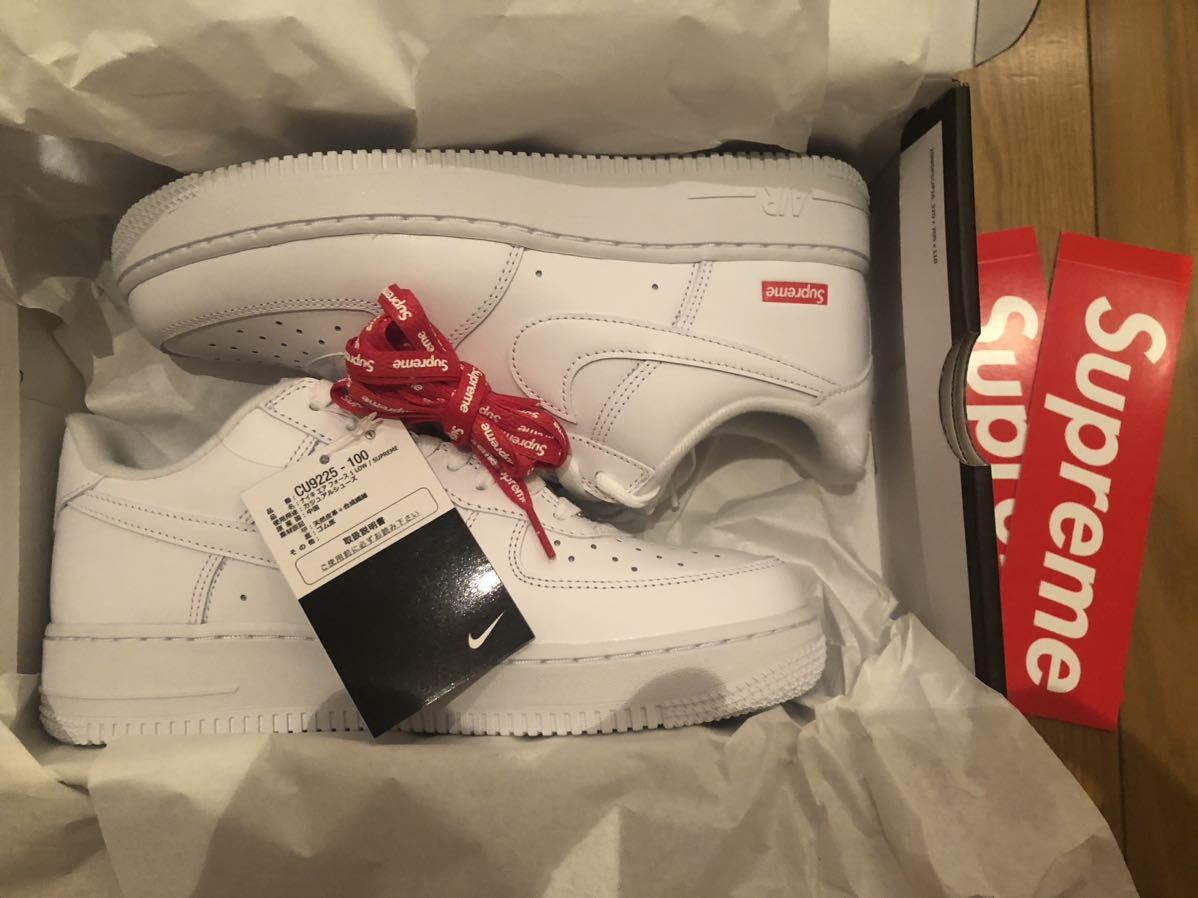 新品未使用 送料込み 25cm Supreme Nike Air Force 1 Low White