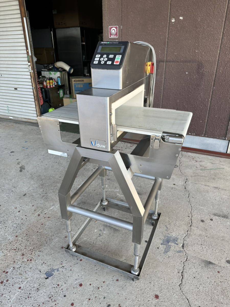 入荷中 アンリツ 金属探知機 食品 スーパーメポリⅢduw KD8124AW 金属