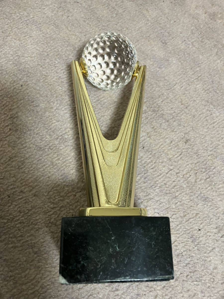  победа Trophy Golf 