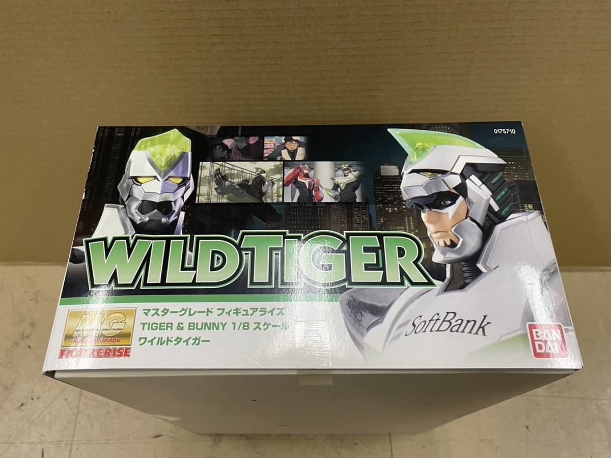 F611-M2-1515 BANDAI バンダイ TIGER＆BUNNY タイガー＆バニー WILDTIGER ワイルドタイガー 1/8スケール MGプラモデル 未開封品_画像2