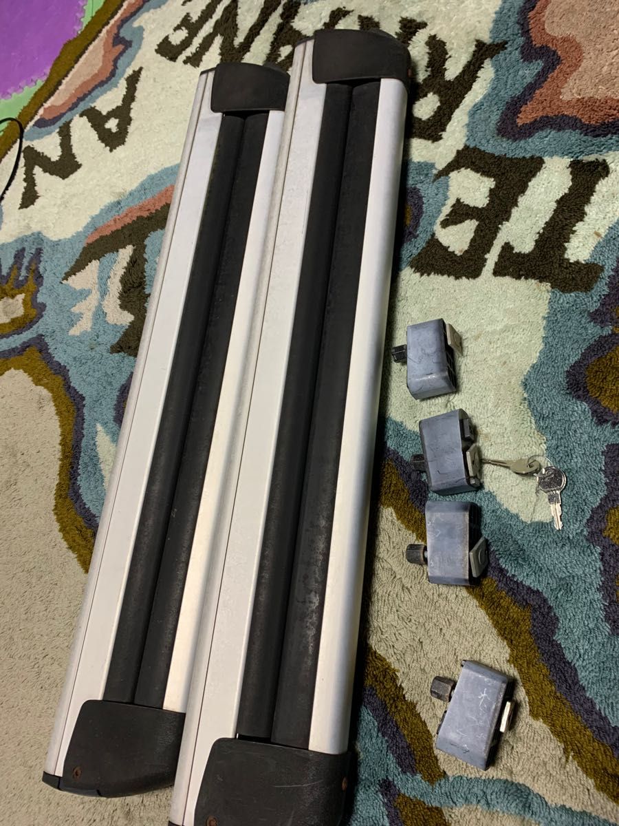 VW ワーゲン純正 thule スキーボードキャリア エクステンダー739 ウイングバー エアロバー用中古になります。