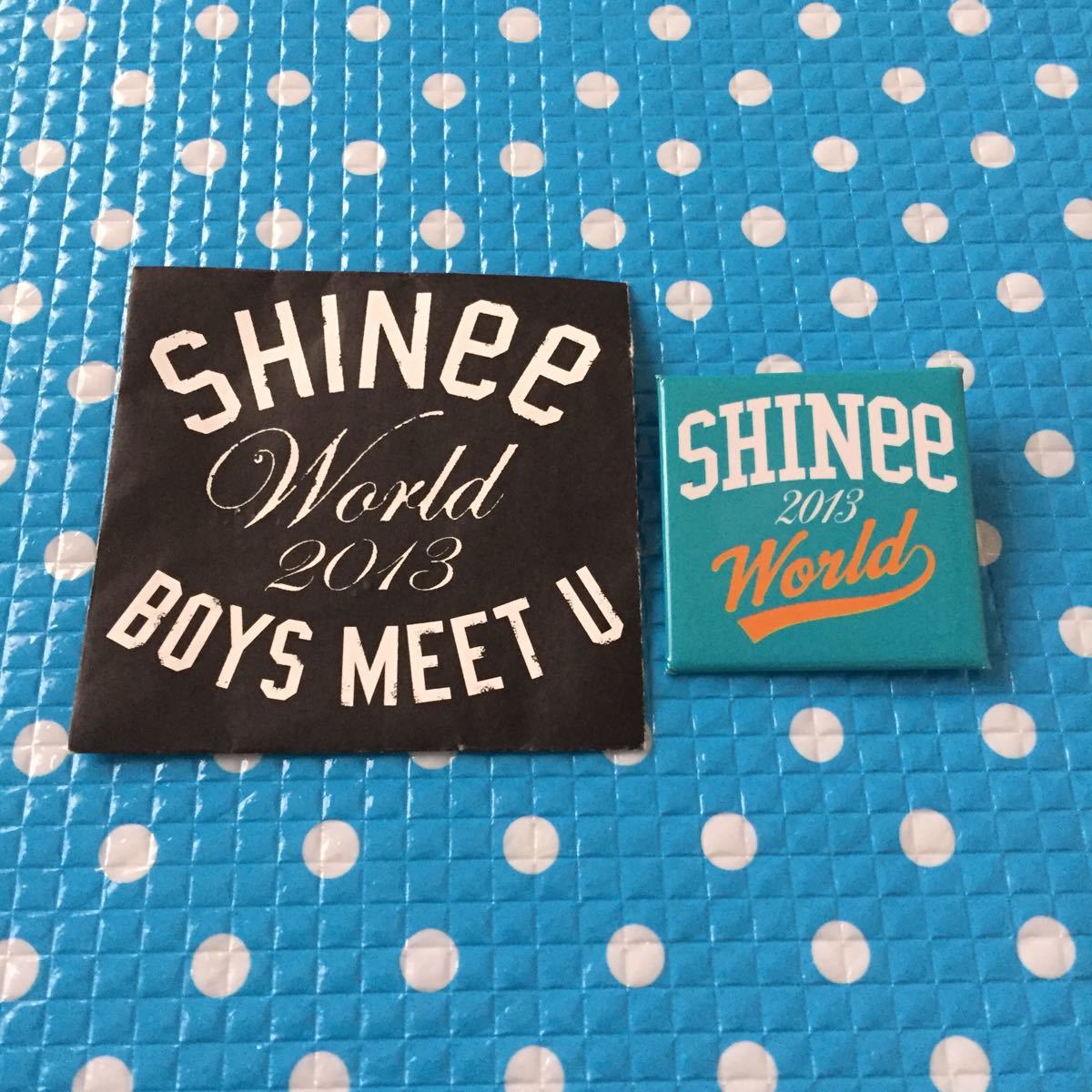 SHINee WORLD 2013 BOYS MEET U 公式 会場限定 グッズ★バッジ バッチ 缶バッジ ピンバッジ★オニュ テミン ジョンヒョン ミノ KEY★水色