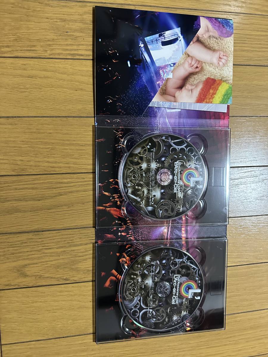 L`Arc~en~Ciel 25th L`Anniversary LIVE Blu-ray 超美品 2枚組 初回限定盤 １０００円セール_画像4