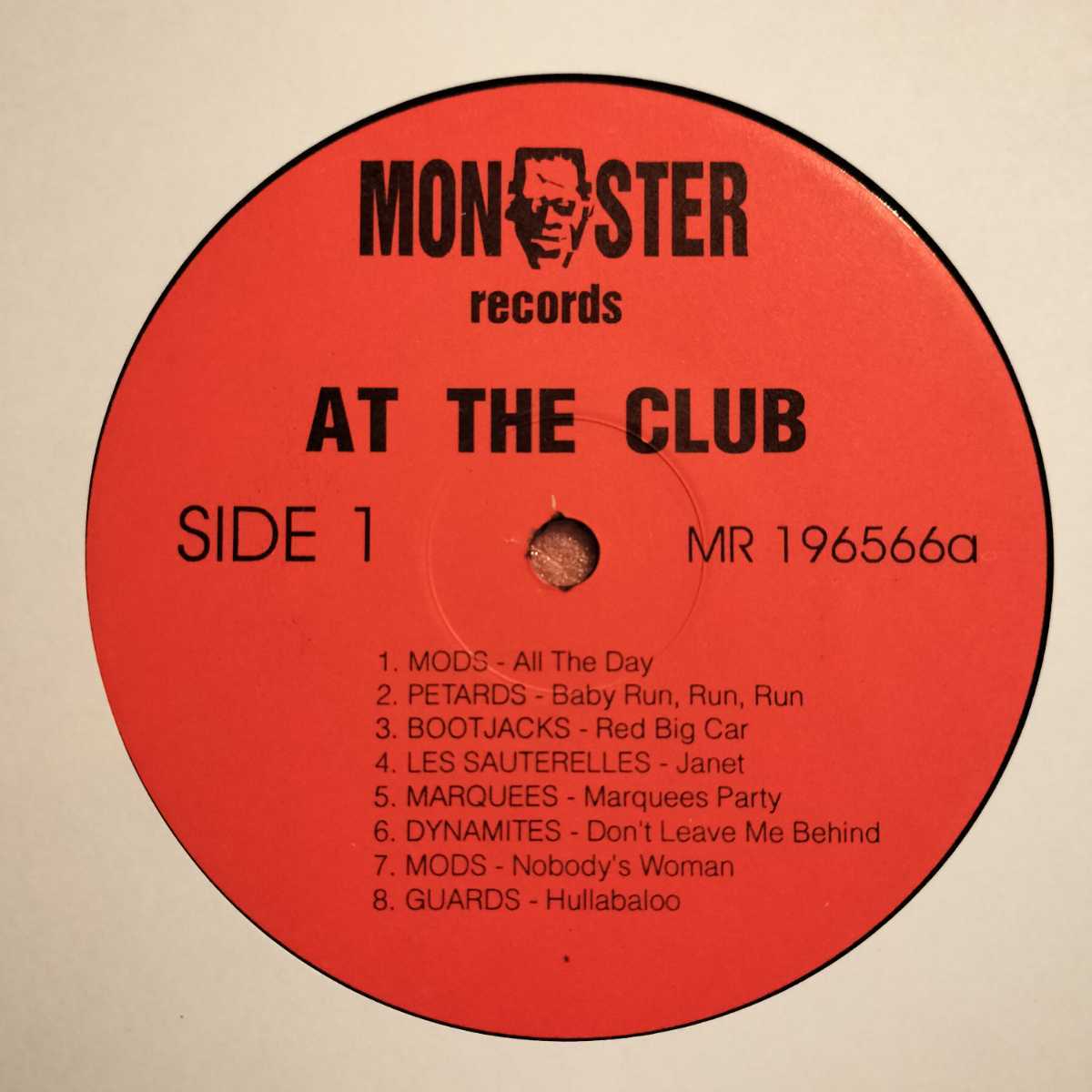 LP V.A. At The Club 16 Killer Beat - Punkers From Europe 19665-1966 GARAGE PUNK PEBBLES NUGGETS FREAKBEAT MODS_画像3