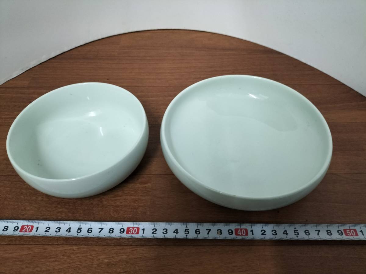 コレクション　昭和　レトロ　アンティーク　料理皿　中皿　陶器　キッチン　2枚　まとめて_画像1