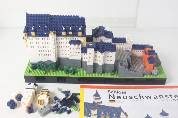 《nanoblock ナノブロック》 ドイツの城 ノイシュバンシュタイン城 デラックスエディション_画像1