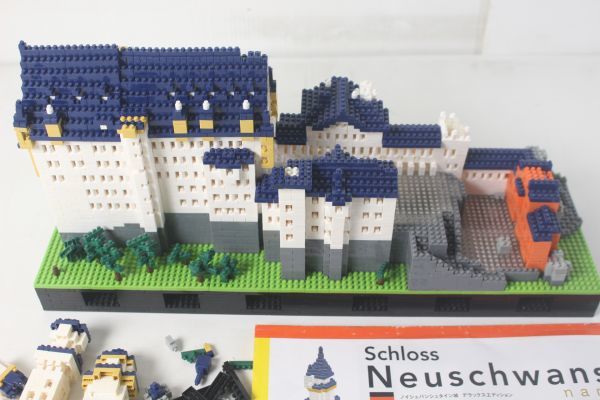 《nanoblock ナノブロック》 ドイツの城 ノイシュバンシュタイン城 デラックスエディション_画像2