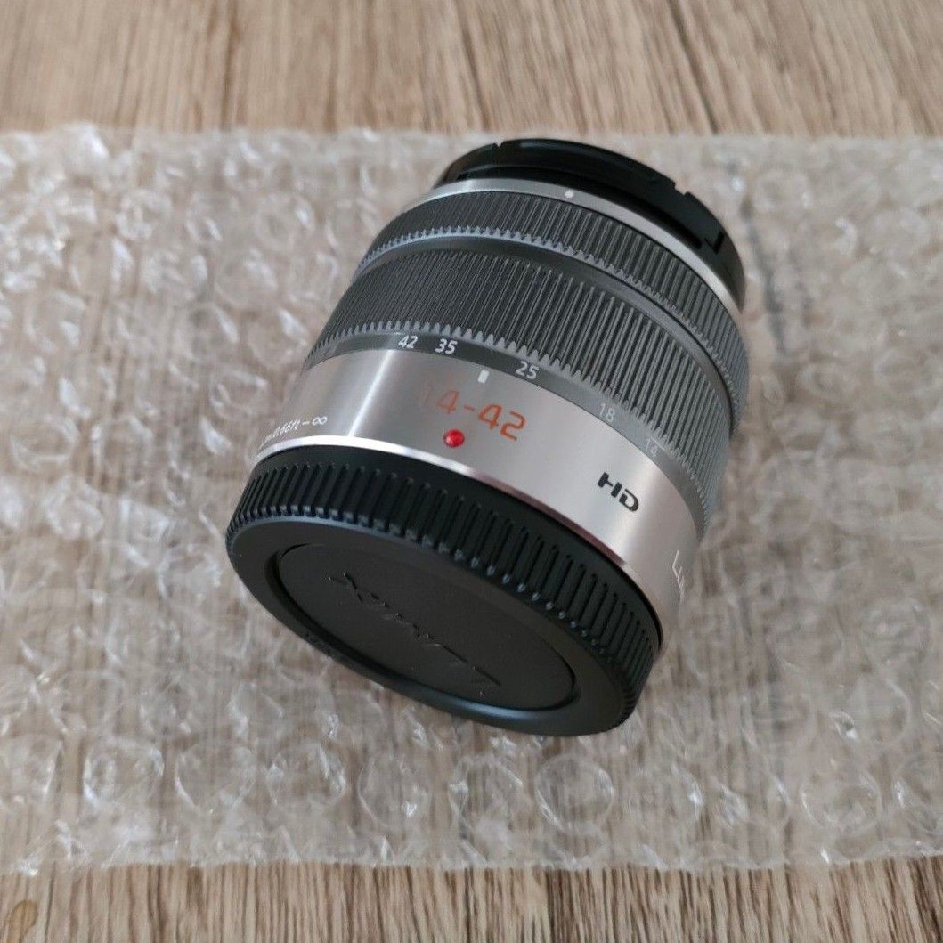 パナソニック LUMIX 標準レンズ 14-42mm レンズフード&リアキャップ