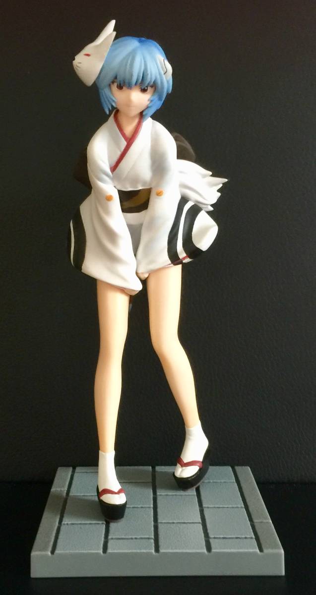 十字記號世紀新世紀福音戰士Ayanami Rei Figure Figure Swastika 原文:卍 新世紀エヴァンゲリオン 綾波レイ フィギュア 卍