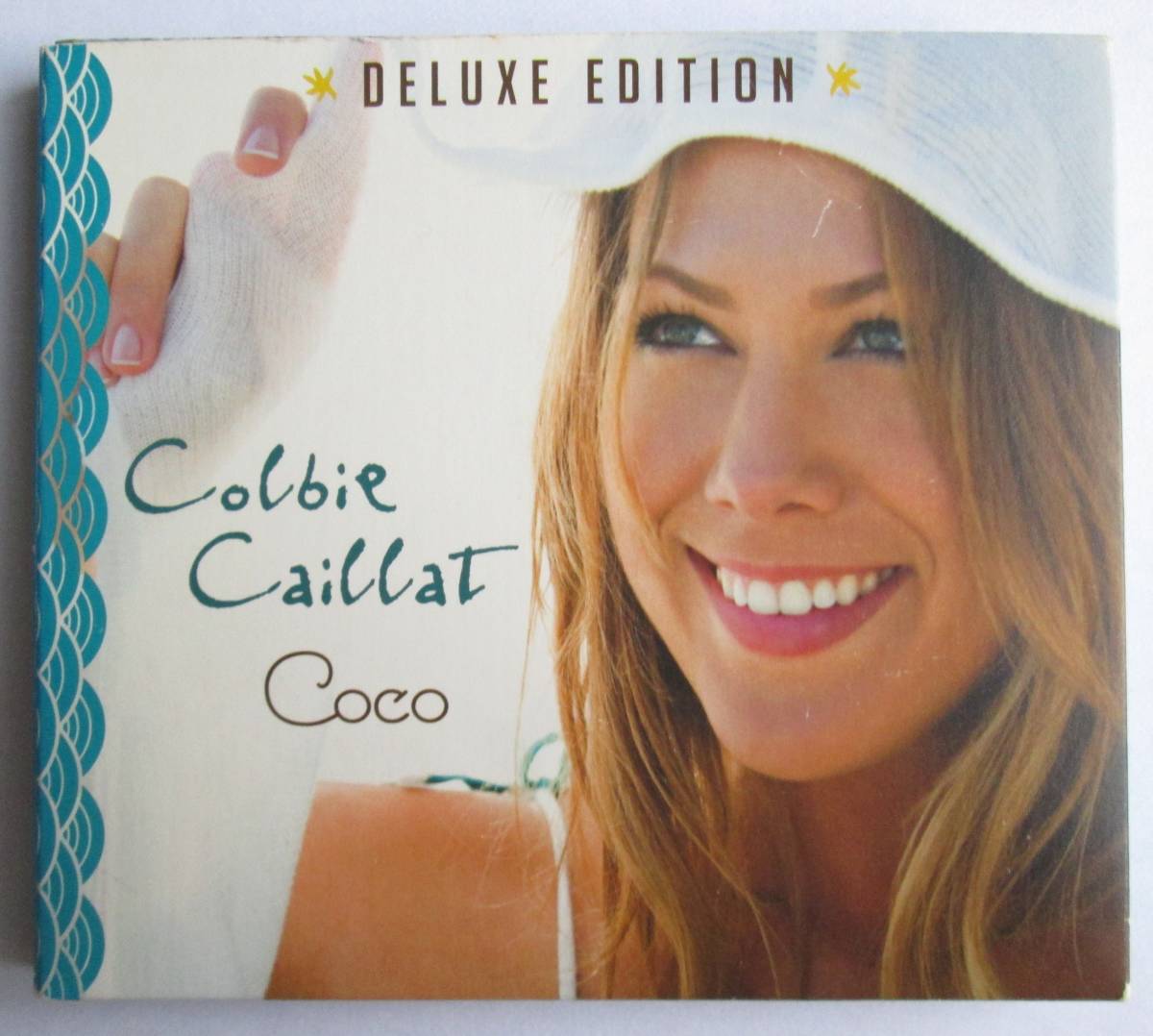 コルビー・キャレイ Colbie Caillat / ココ + 7 DELUXE EDITION 国内盤　デジパック仕様_額部分にキズ