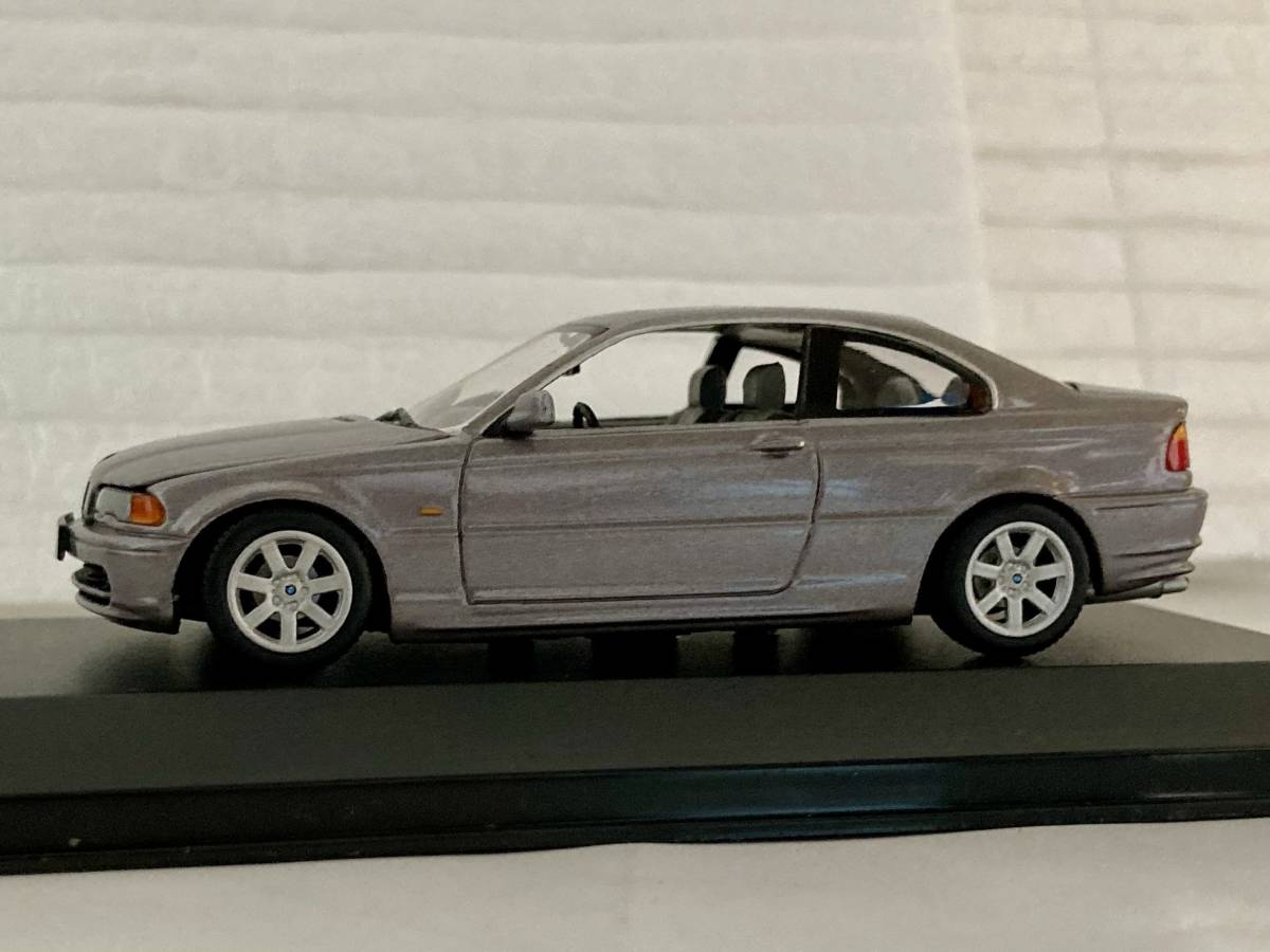 【絶版】PMAミニチャンプス 1/43 BMW318Ci 1999 シルバー_画像4