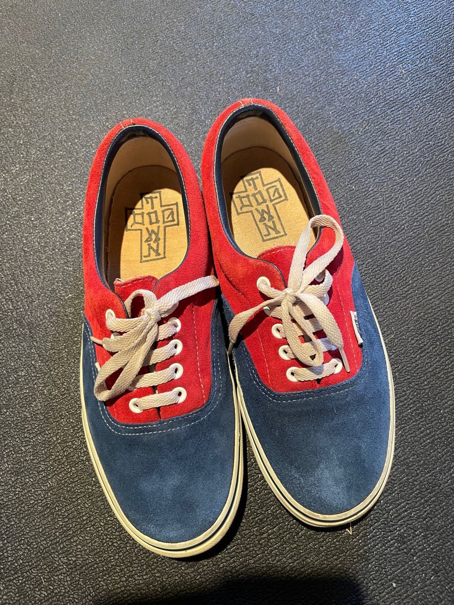 DOGTOWN AND Z BOYS×VANS ERA|Yahoo!フリマ(旧PayPayフリマ) DOGTOWN AND Z BOYS×VANS ERA|Yahoo!フリマ(旧PayPayフリマ)