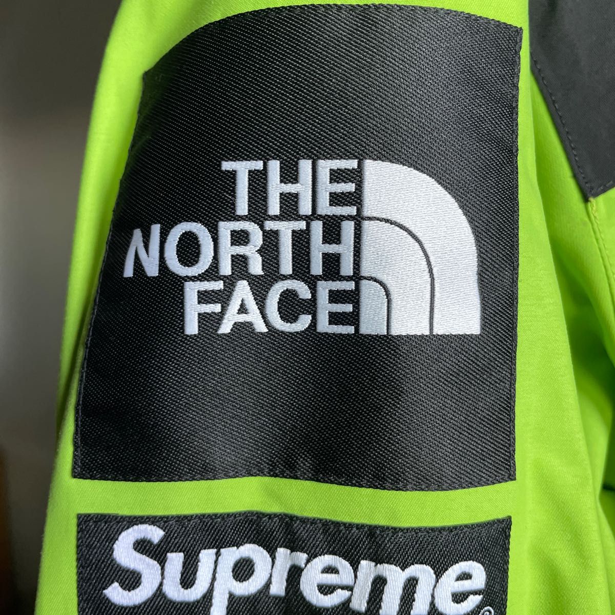 Supreme / The North Face S Logo Mountain Jacket "Green"