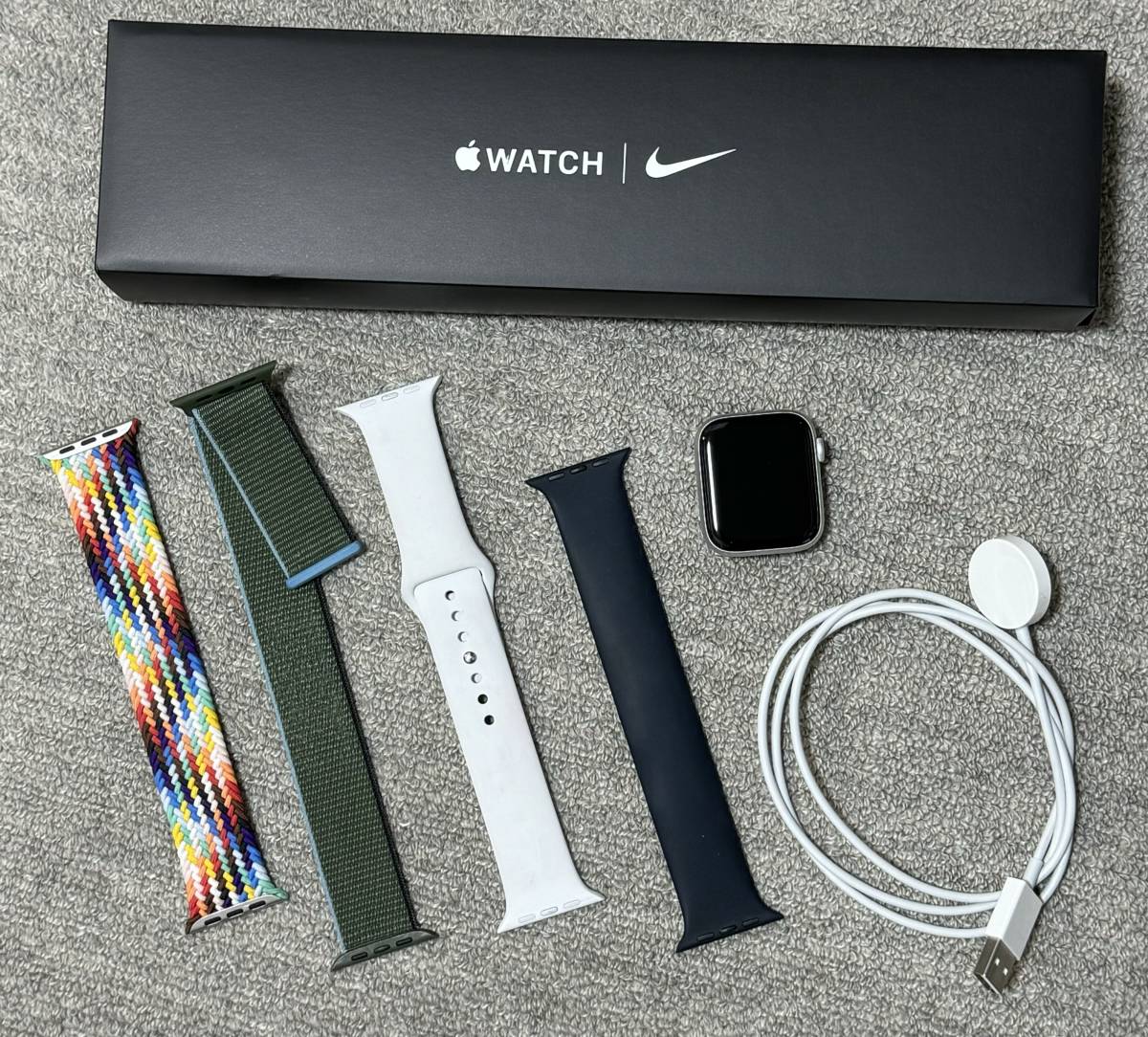 価格は安く Apple Watch Nike Series6 GPS+Cellularモデル 44mm