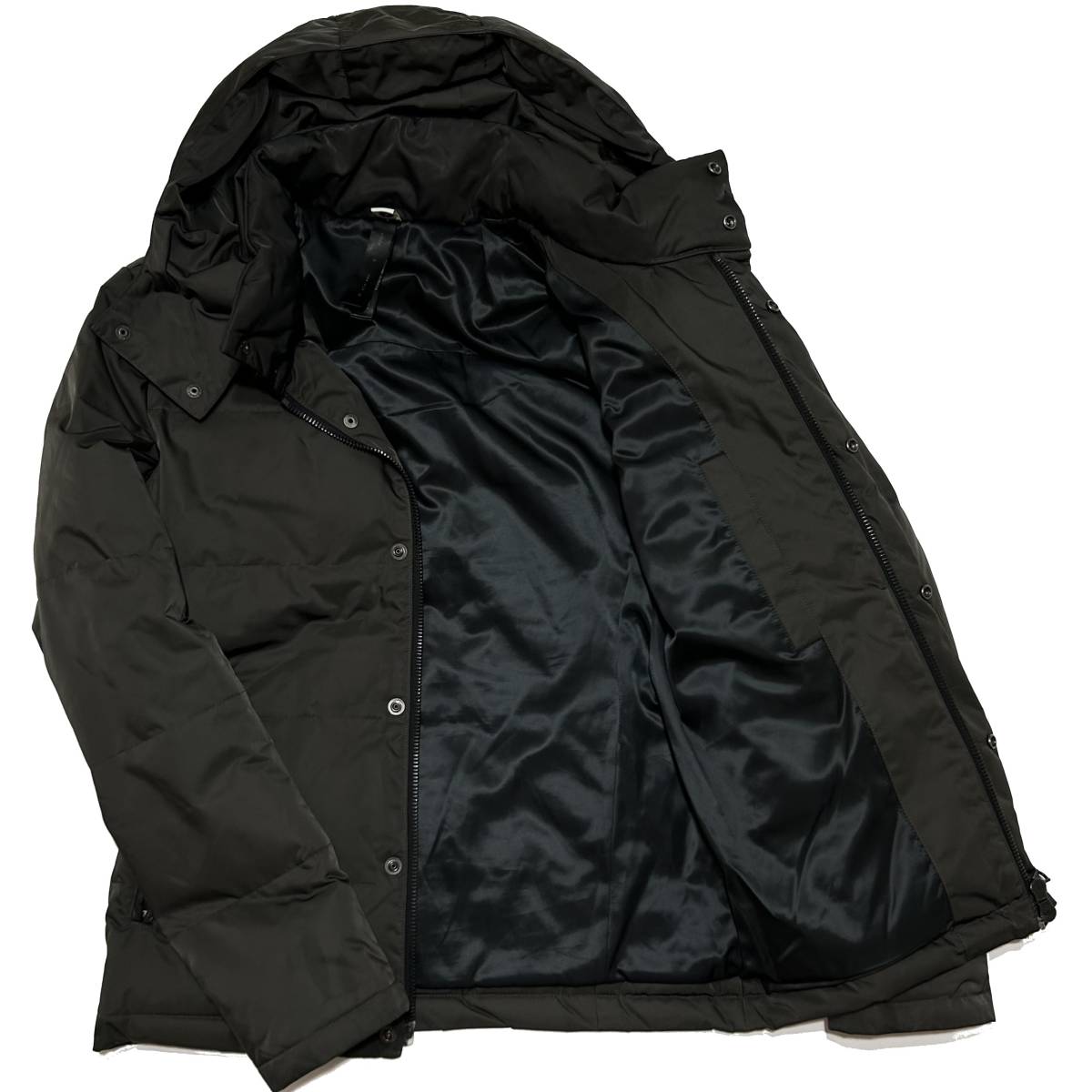 定価9 4万 wjk SEPARATE HOOD SIMPLE DOWN JACKET Sサイズ 定価9 4万 wjk SEPARATE HOOD SIMPLE DOWN JACKET Sサイズ