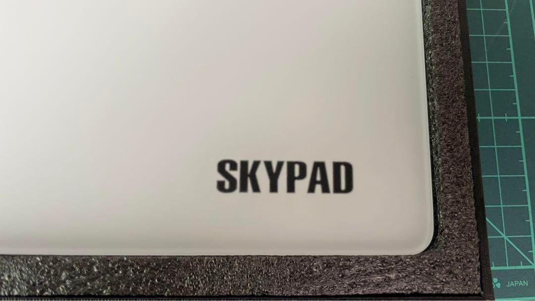 SkyPAD 3 0 XL ゲーミングガラスマウスパッド テキストバージョン